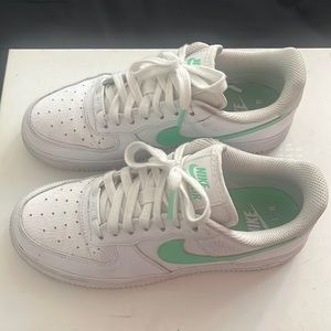 Nike af1 mint green